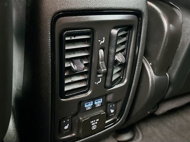 Used 2022 Dodge Durango GT image 25