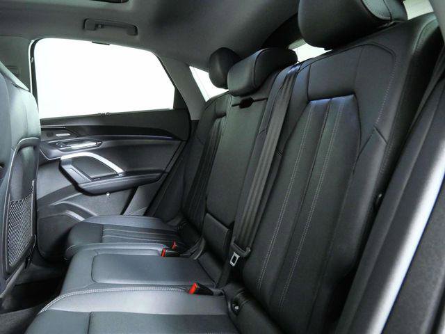 Used 2025 Audi Q5 Prestige image 15