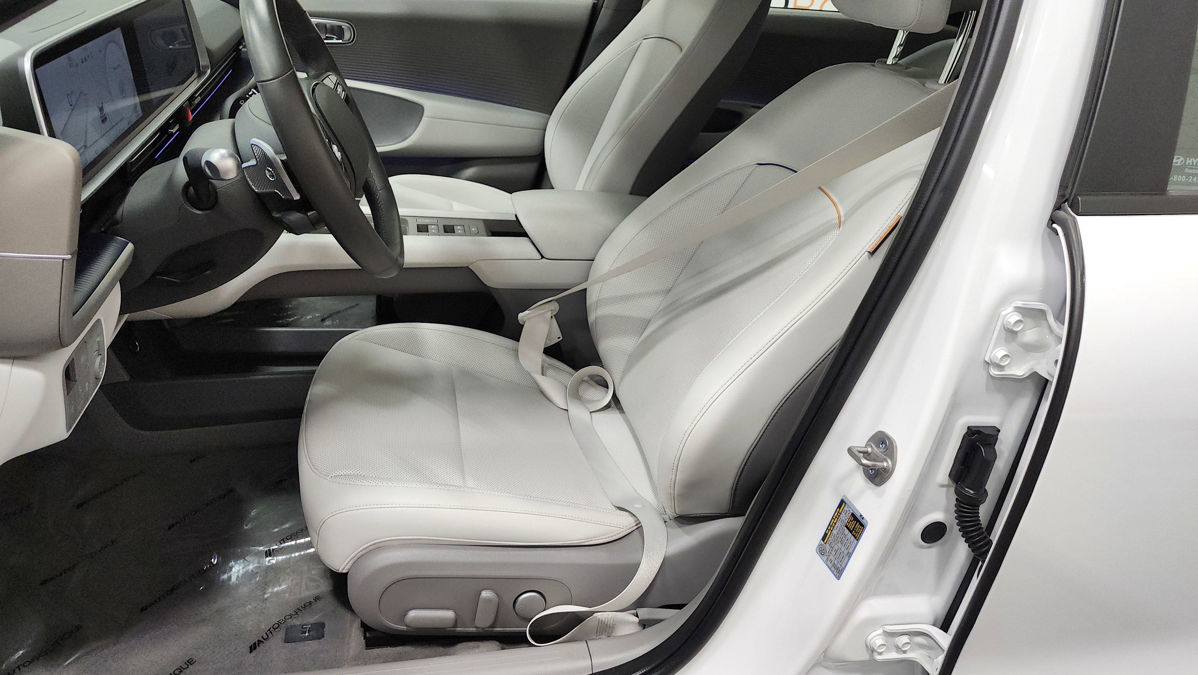 Used 2023 Hyundai Ioniq 6 SEL image 27