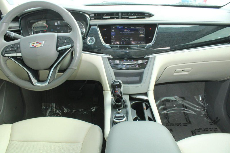 Used 2024 Cadillac XT6 Premium Luxury AWD/4WD image 19