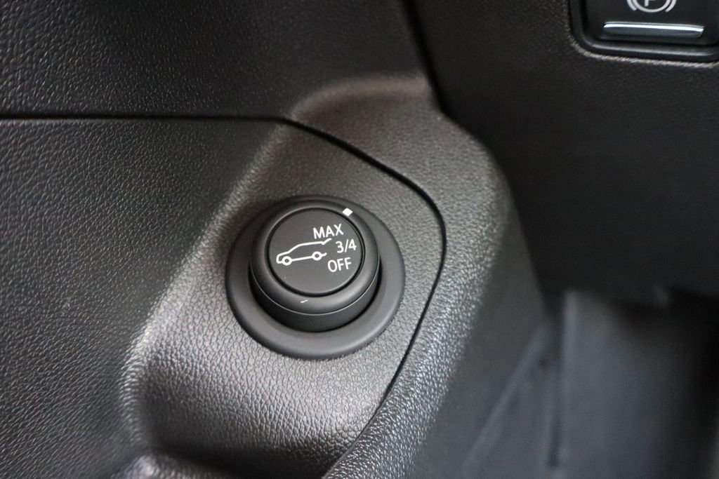 Used 2021 GMC Terrain SLT w/ LPO, Dark Accent Package image 29