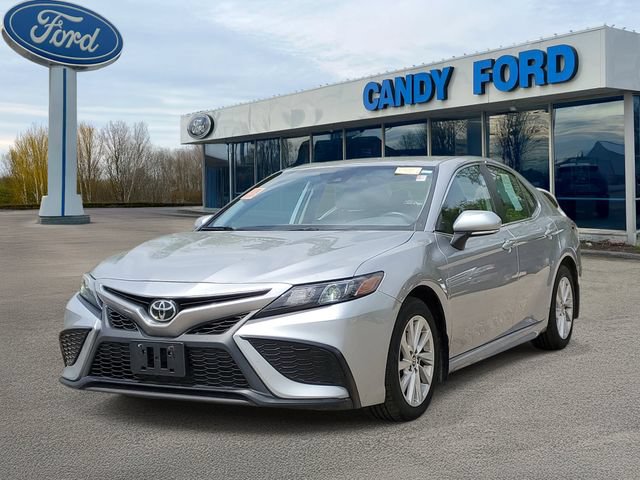Used 2024 Toyota Camry SE FWD image 2