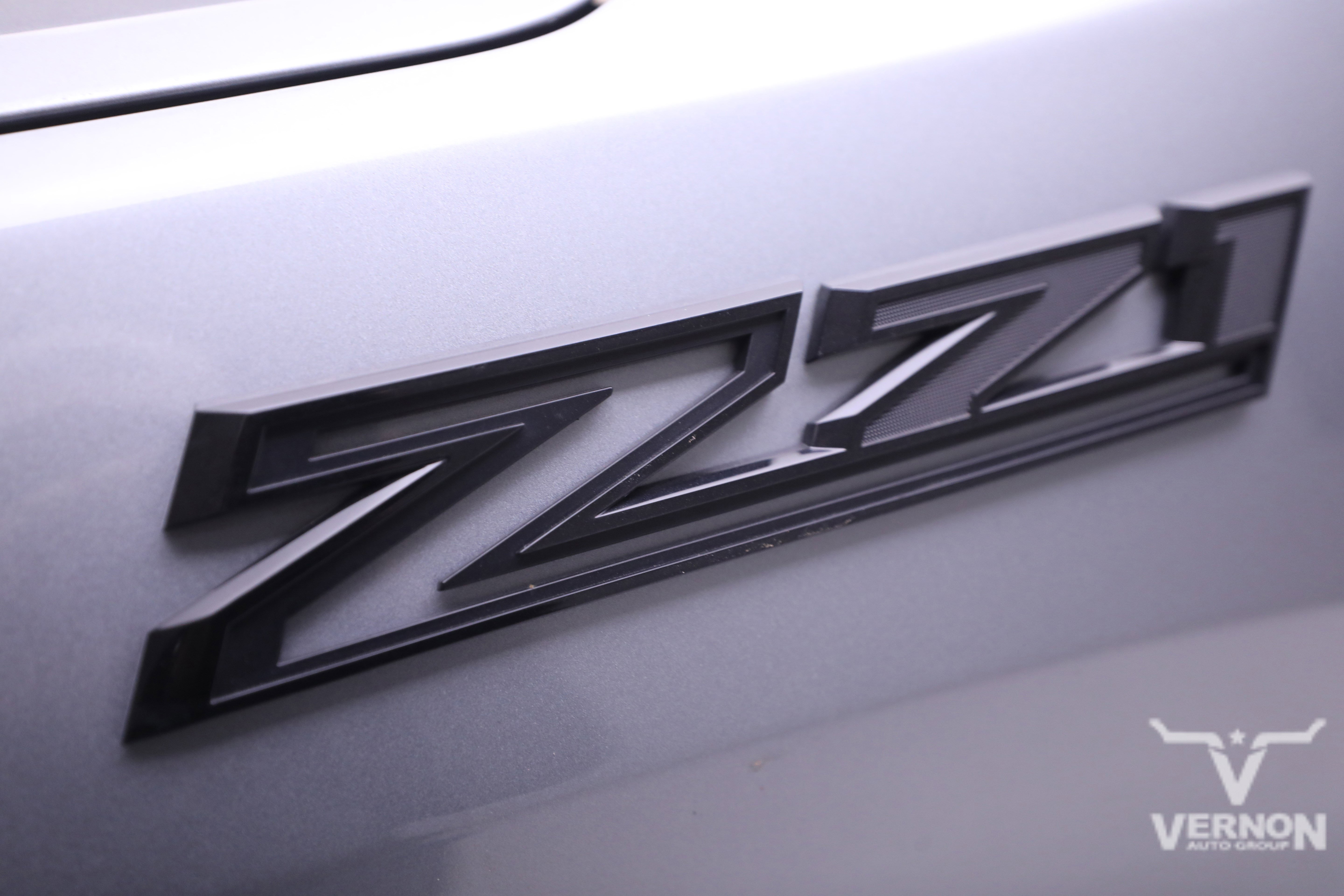 Used 2023 Chevrolet Silverado 1500 RST w/ Z71 Off-Road Package image 11