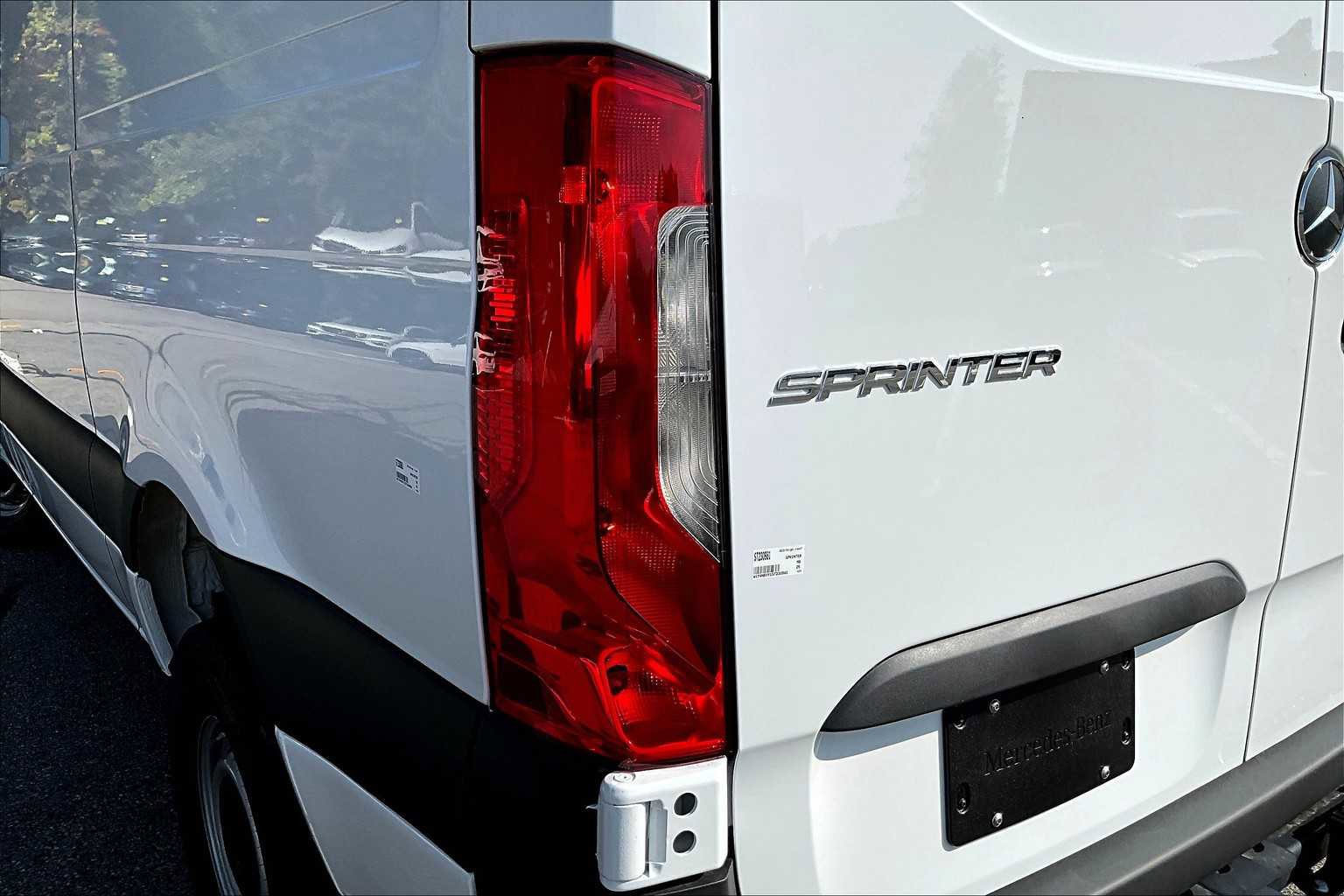 New 2025 Mercedes-Benz Sprinter 2500 image 5