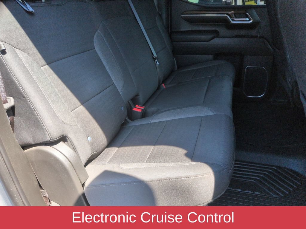 Used 2023 Chevrolet Silverado 1500 LT Trail Boss AWD/4WD image 34