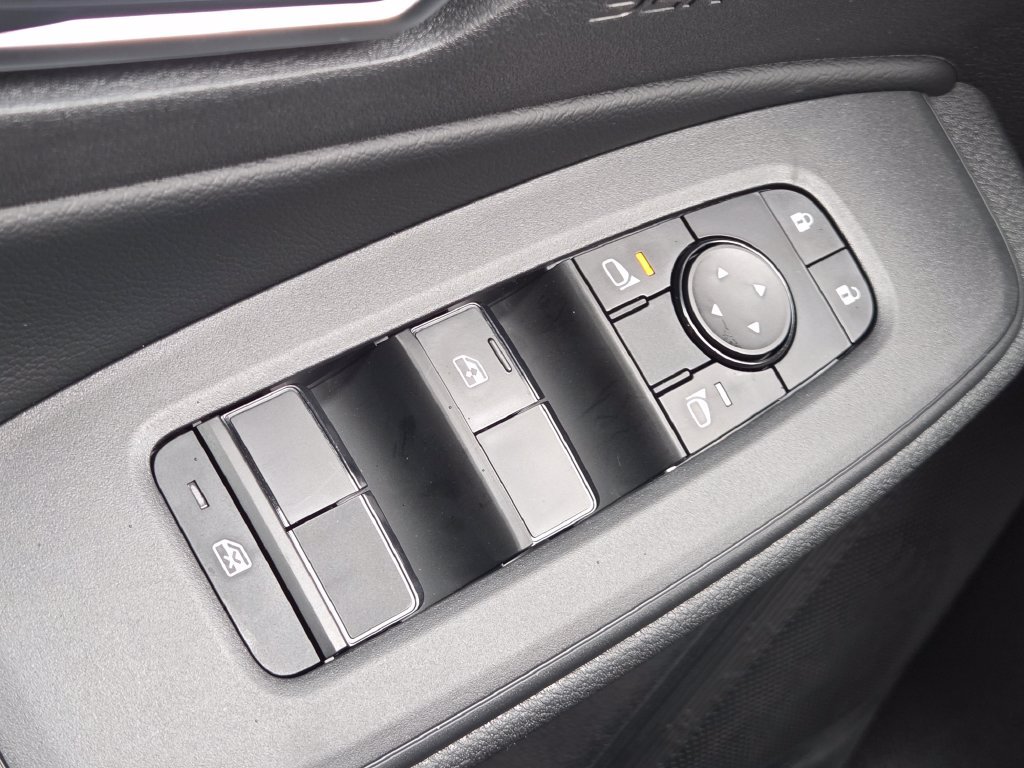 New 2027 Nissan Sentra SV w/ SV Convenience Package FWD image 8