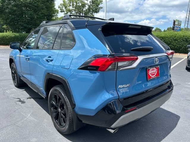 Used 2025 Toyota RAV4 XSE AWD/4WD image 11