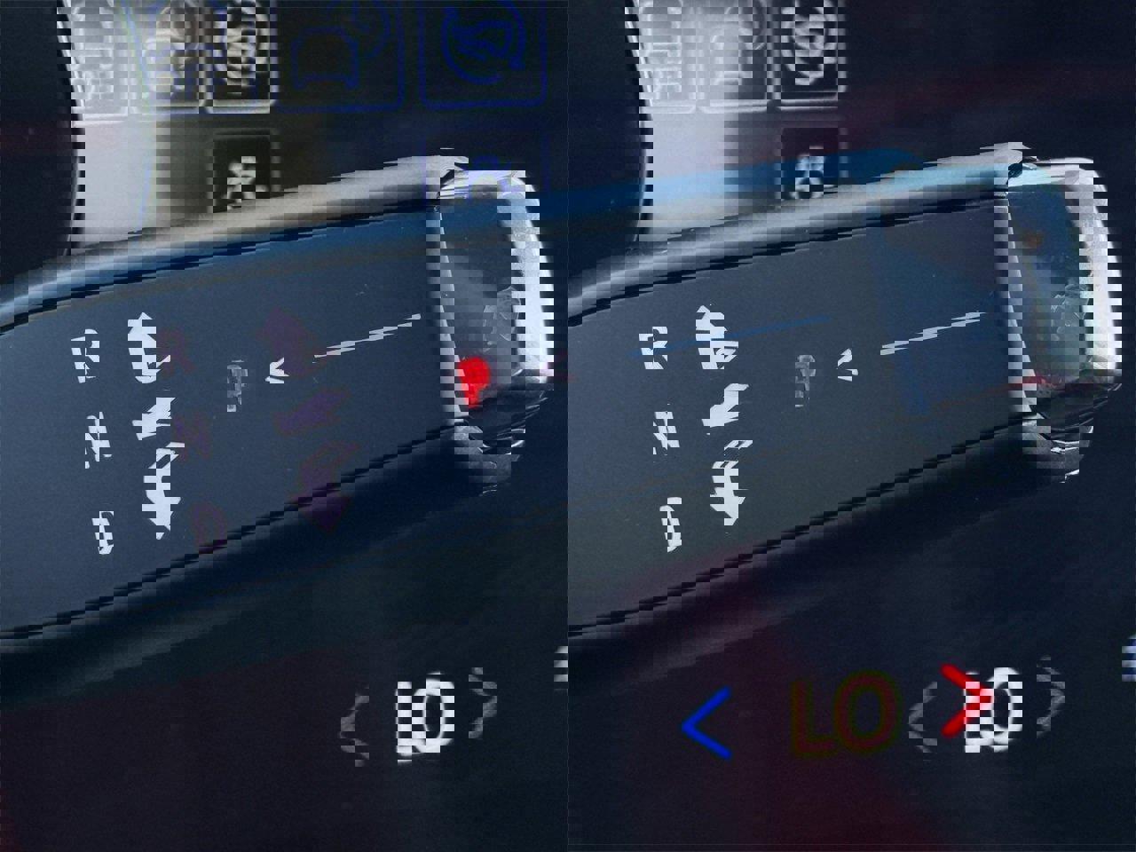 New 2026 Chevrolet Equinox EV RS image 21