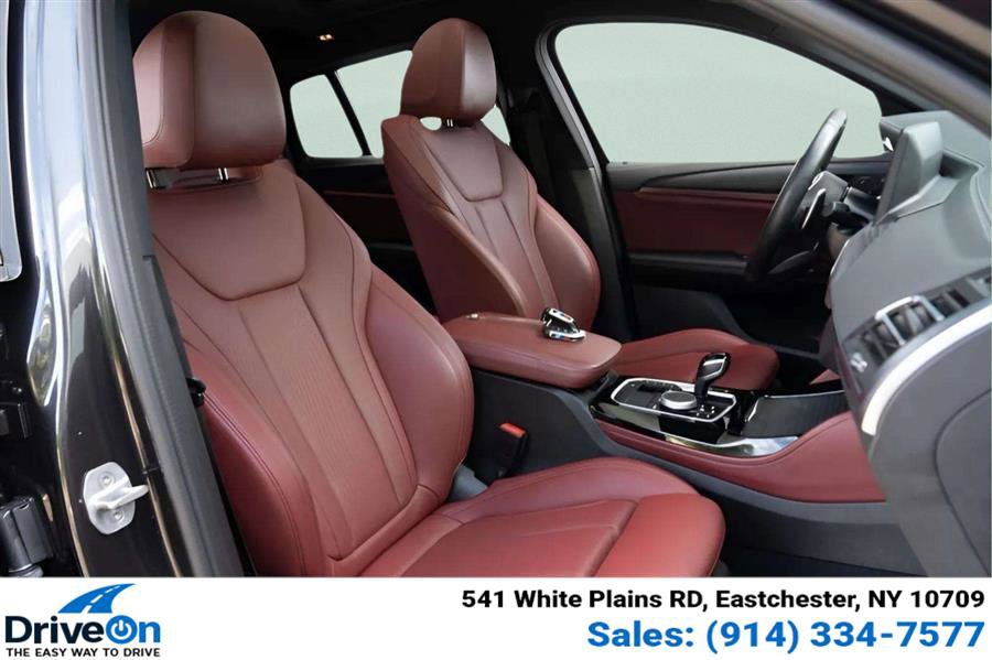 Used 2022 BMW X4 M40i w/ Premium Package image 17