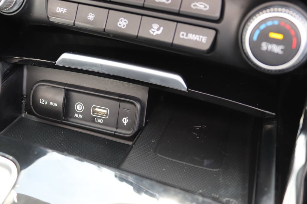 Used 2021 Kia Stinger GT-Line w/ Sun & Sound Package AWD/4WD image 18