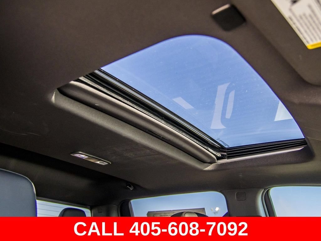 Used 2025 Chevrolet Silverado 3500 High Country w/ High Country Premium Package AWD/4WD image 24