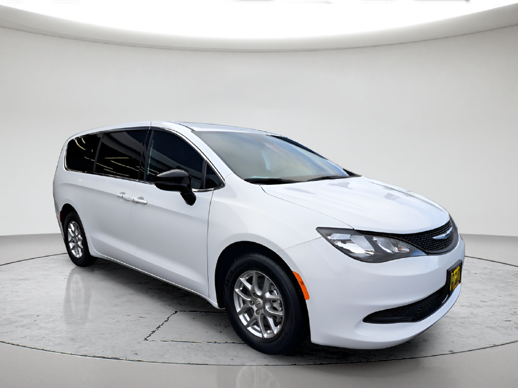 New 2026 Chrysler Voyager LX FWD image 3