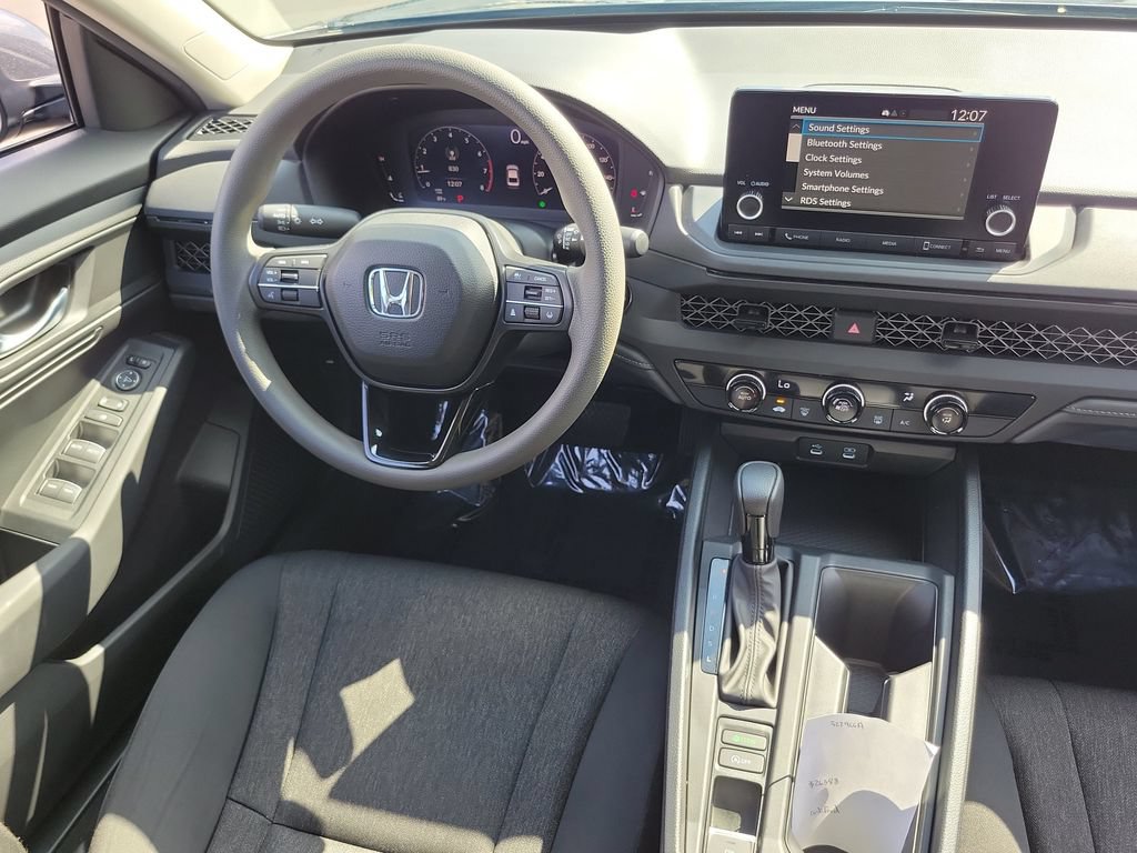Certified 2025 Honda Accord LX image 11