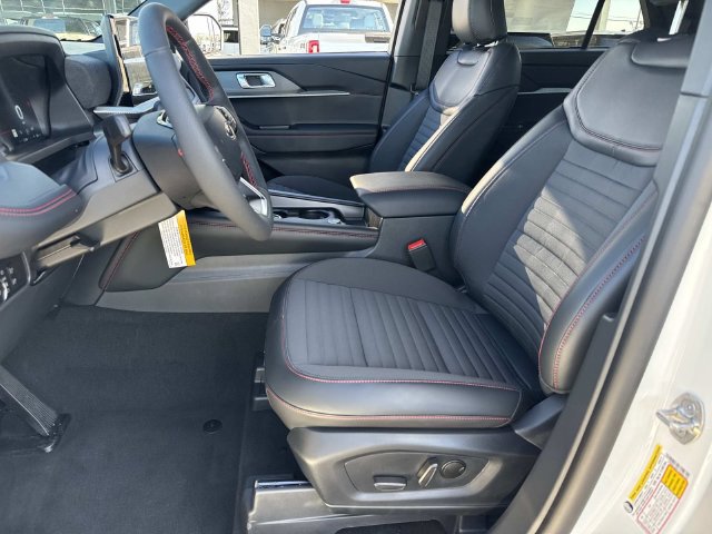 New 2026 Ford Explorer ST-Line w/ Premium Package RWD image 19