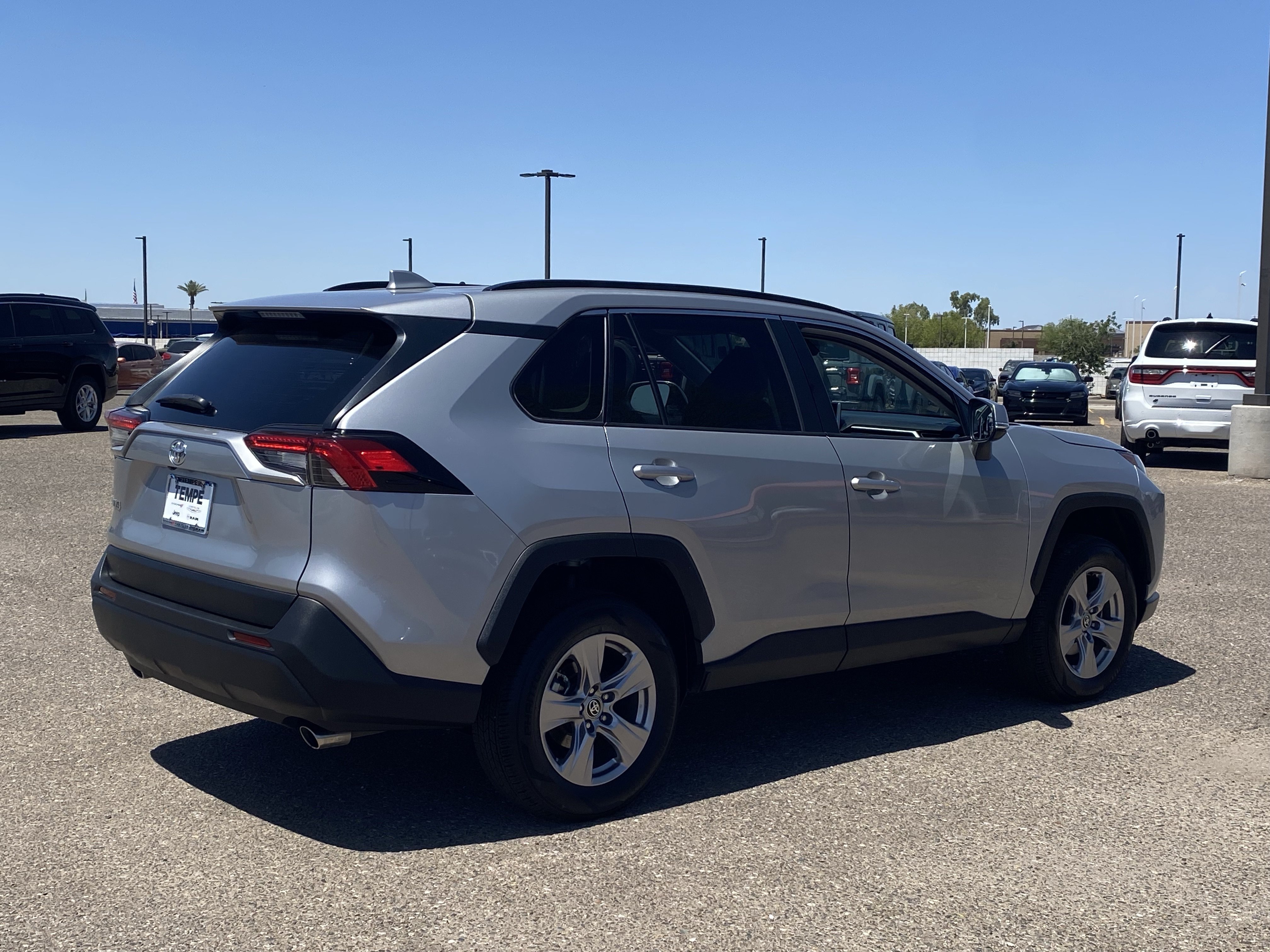 Used 2024 Toyota RAV4 XLE FWD image 5