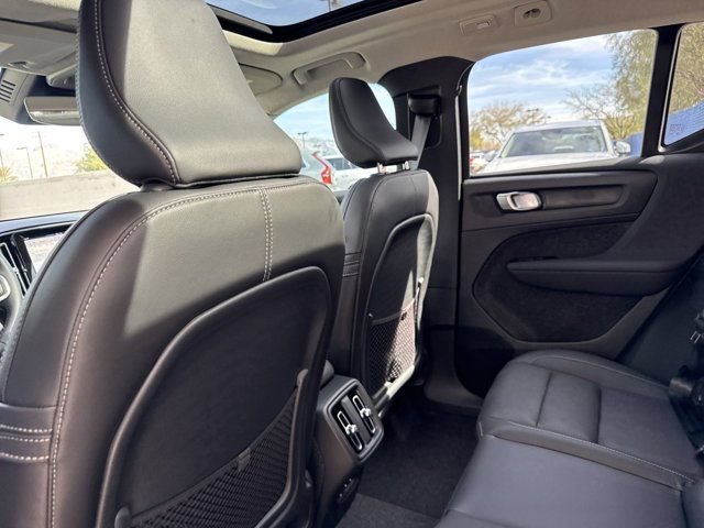 Certified 2025 Volvo XC40 B5 Core w/ Protection Package Premier AWD/4WD image 20