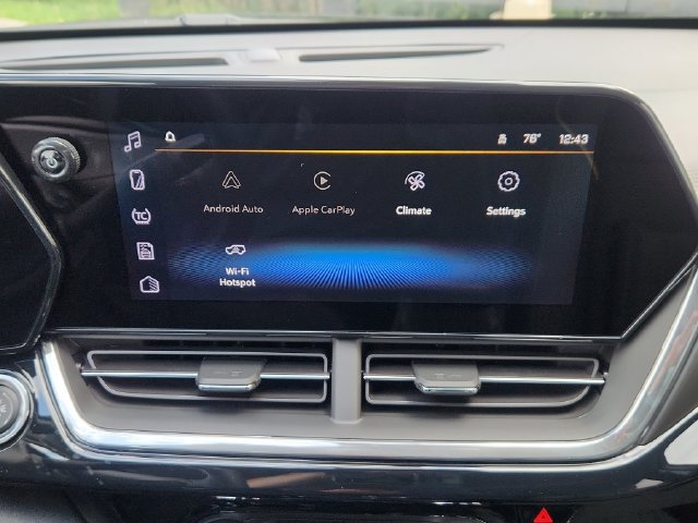 New 2026 Chevrolet Trax ACTIV w/ Sunroof Package FWD image 27