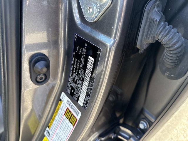 Used 2023 Toyota Highlander XLE image 23