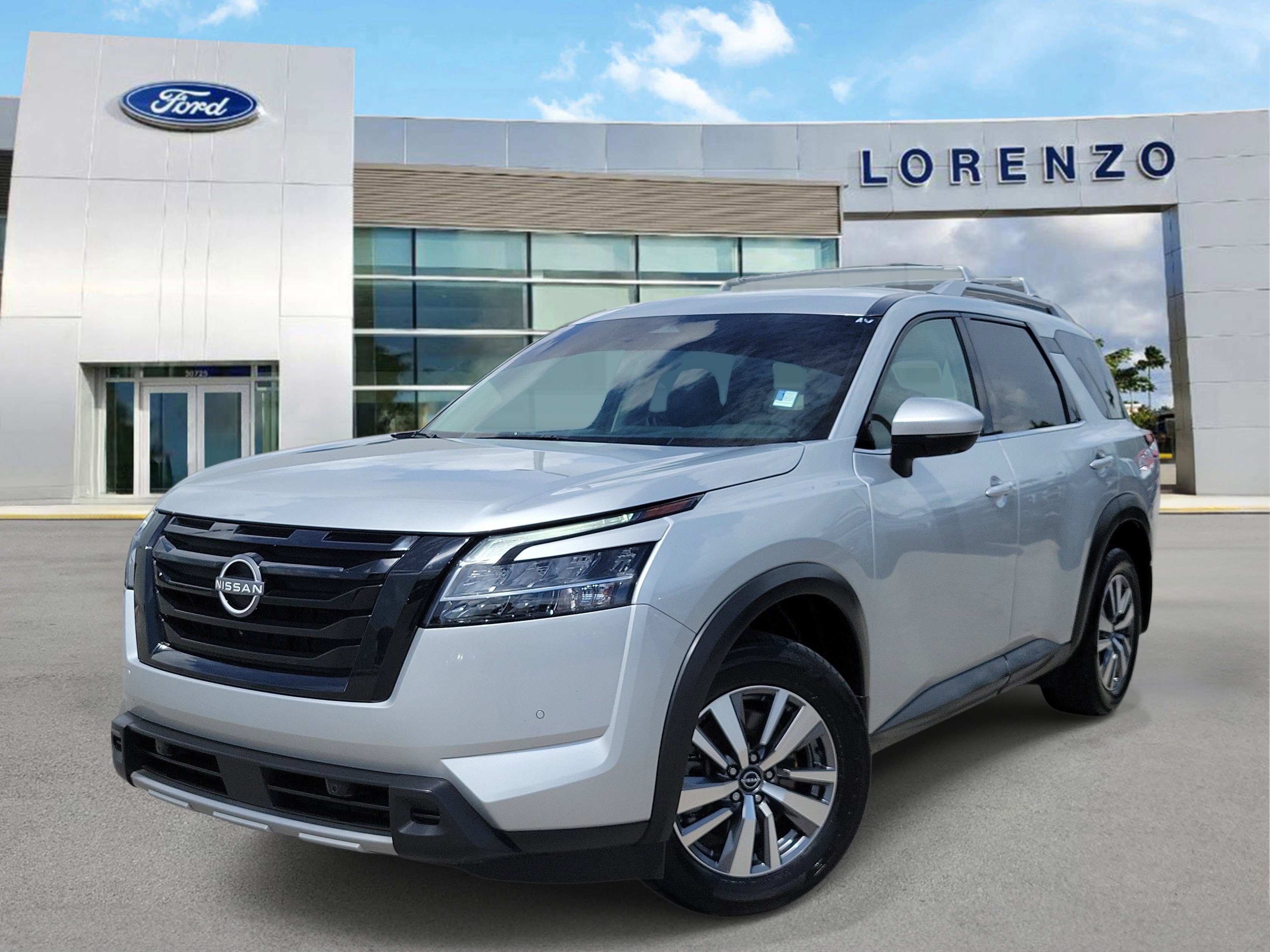 Used 2024 Nissan Pathfinder SL w/ Black Appearance Package FWD 360° Tour