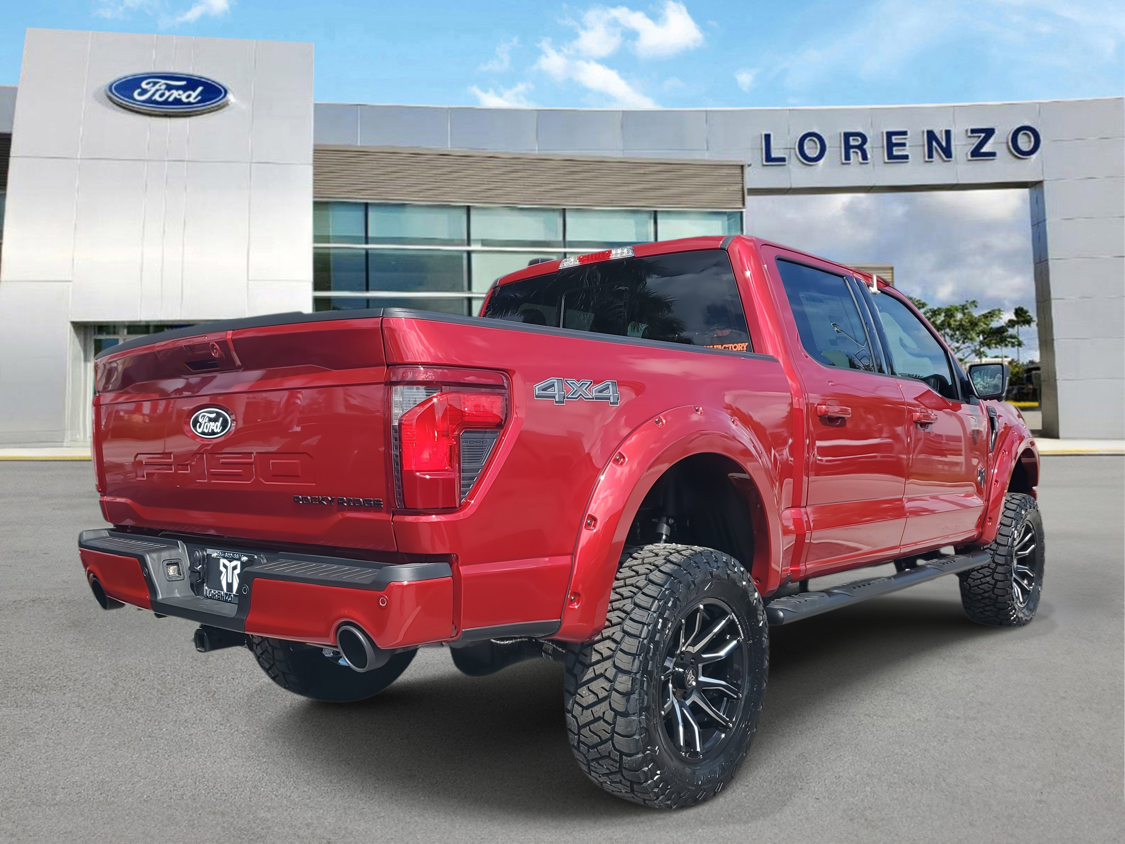 New 2025 Ford F150 XLT w/ Equipment Group 303A High image 4