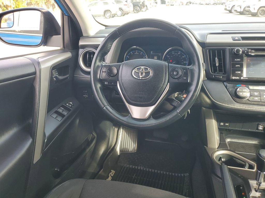Used 2016 Toyota RAV4 XLE image 15