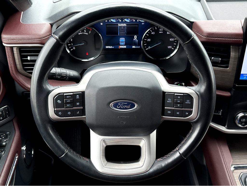 Used 2022 Ford Expedition Max Limited image 16