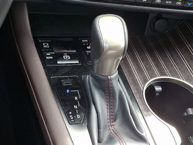 Used 2019 Lexus RX 450hL Luxury w/ Accessory Package image 16