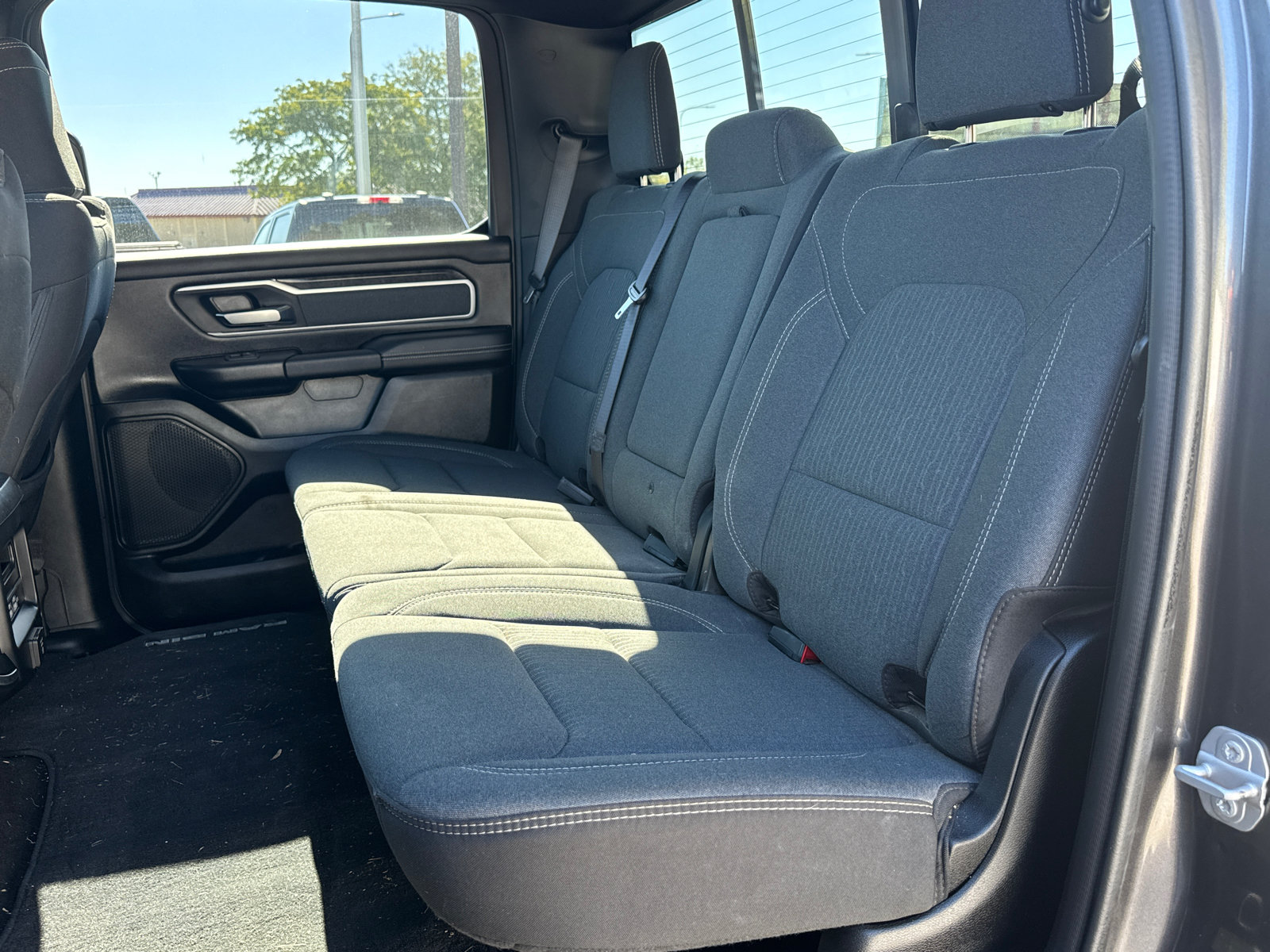 Used 2022 RAM 1500 Big Horn AWD/4WD image 6