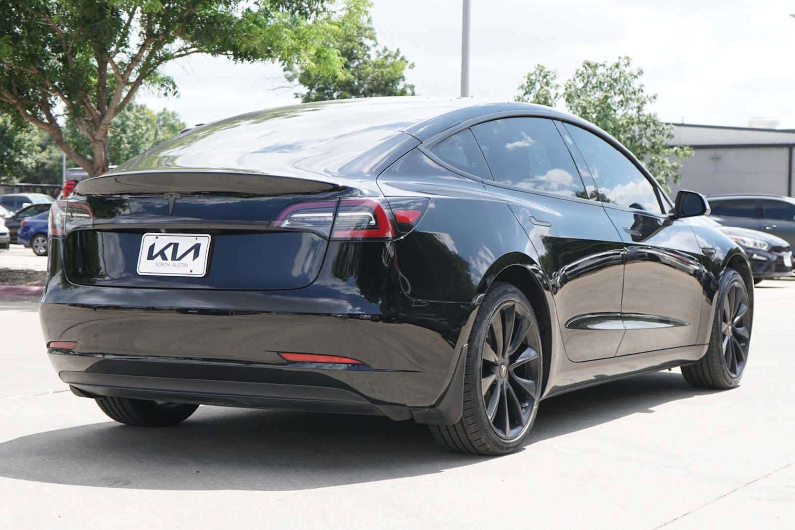 Used 2019 Tesla Model 3 Long Range RWD image 8