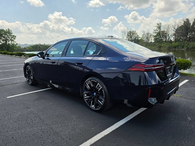 Used 2024 BMW i5 M60 w/ Executive Package AWD/4WD image 8
