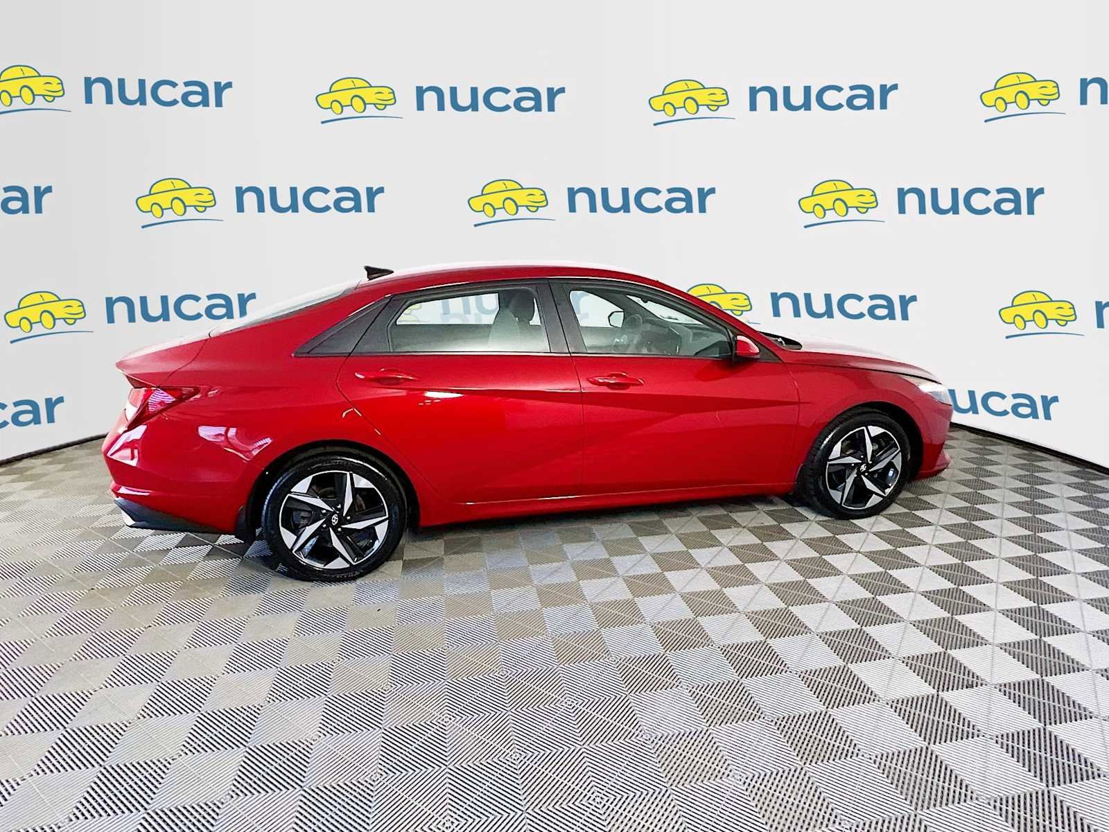 Used 2023 Hyundai Elantra SEL w/ Convenience Package FWD image 8
