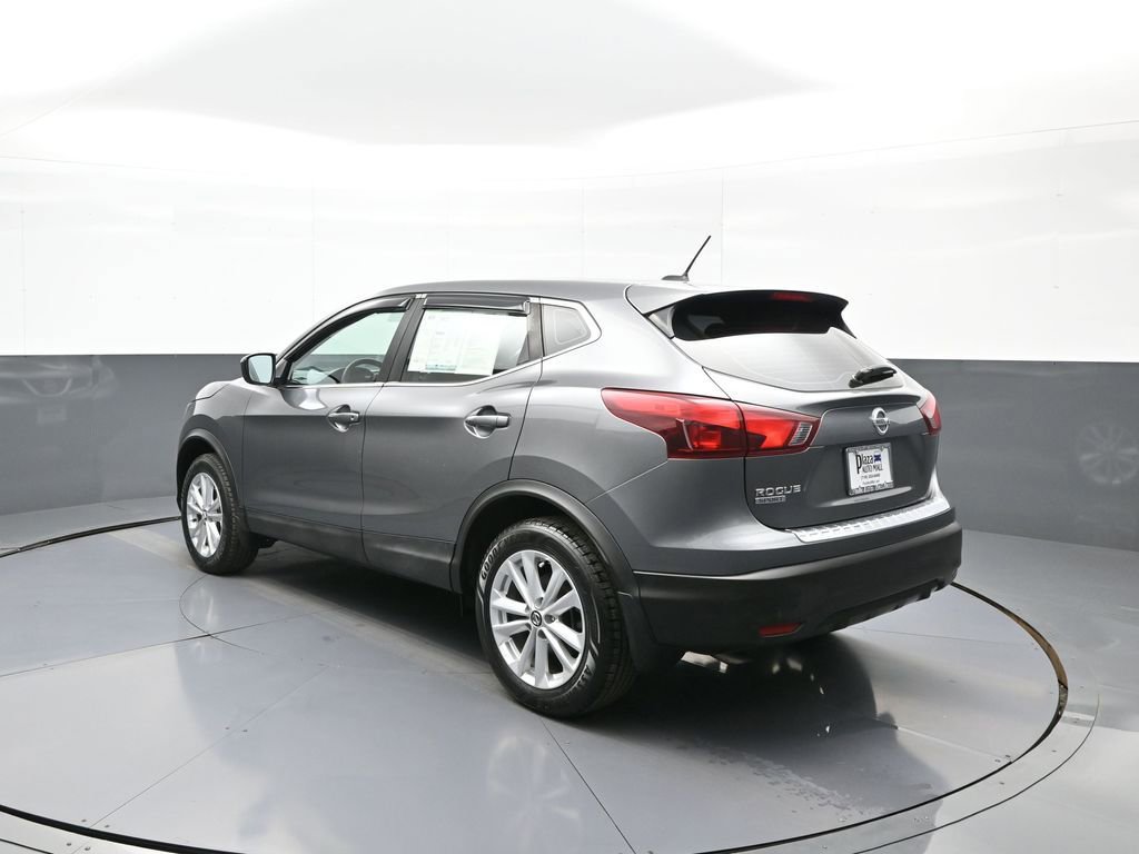 Used 2019 Nissan Rogue Sport S w/ Appearance Package FWD image 8