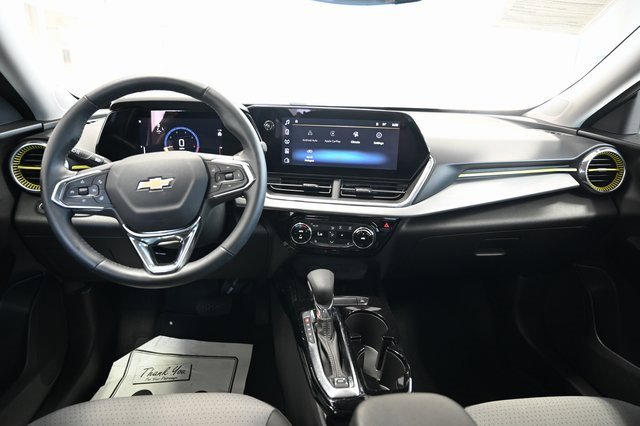 Used 2024 Chevrolet Trax LT w/ Driver Confidence Package image 13