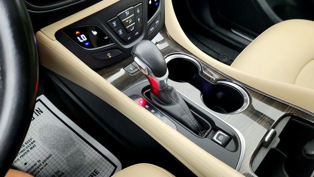 Used 2019 Buick Envision Preferred FWD image 15