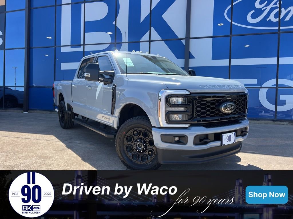 New 2026 Ford F250 Lariat w/ Black Appearance Package