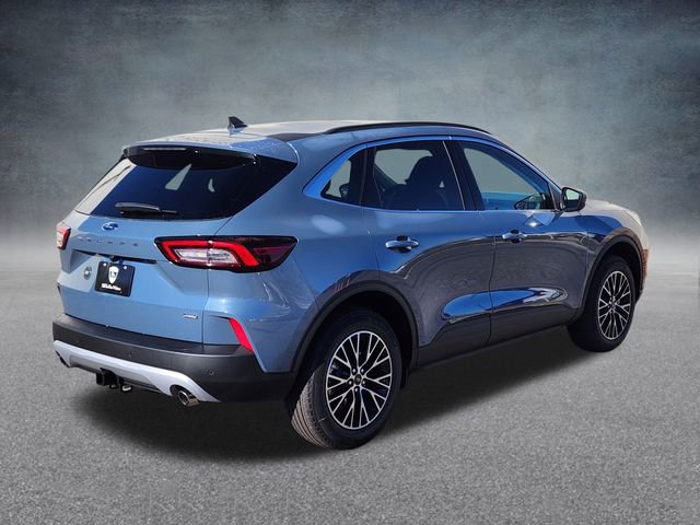 New 2026 Ford Escape SE w/ Class II Trailer Tow Package image 7