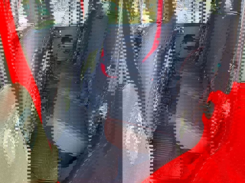 Used 2022 Jeep Gladiator Rubicon w/ Cold Weather Group image 16