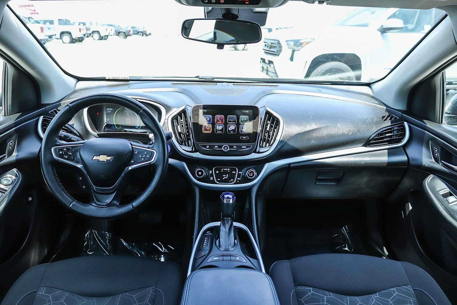 Used 2017 Chevrolet Volt LT FWD image 12