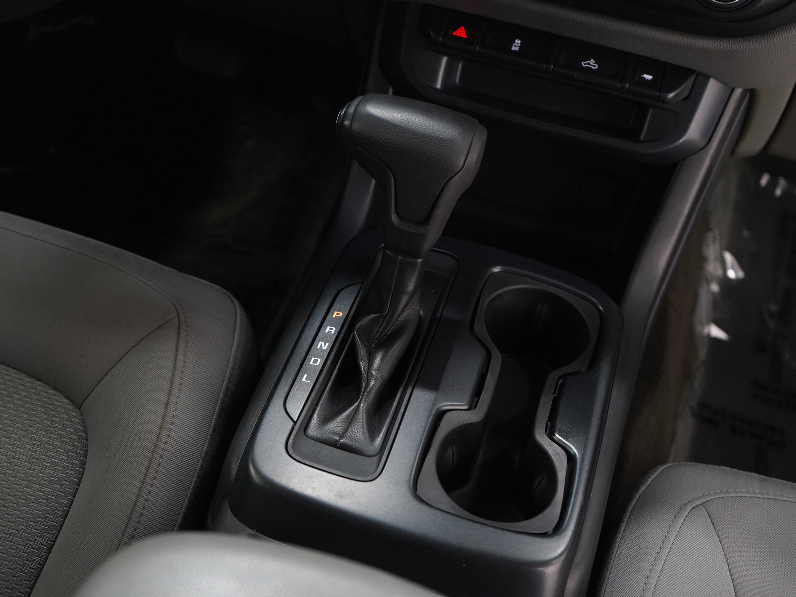 Used 2017 GMC Canyon 4x4 Extended Cab w/ Trailering Package image 18