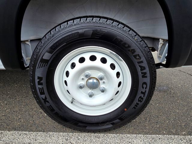 Used 2025 RAM ProMaster 2500 w/ Storage Group image 26