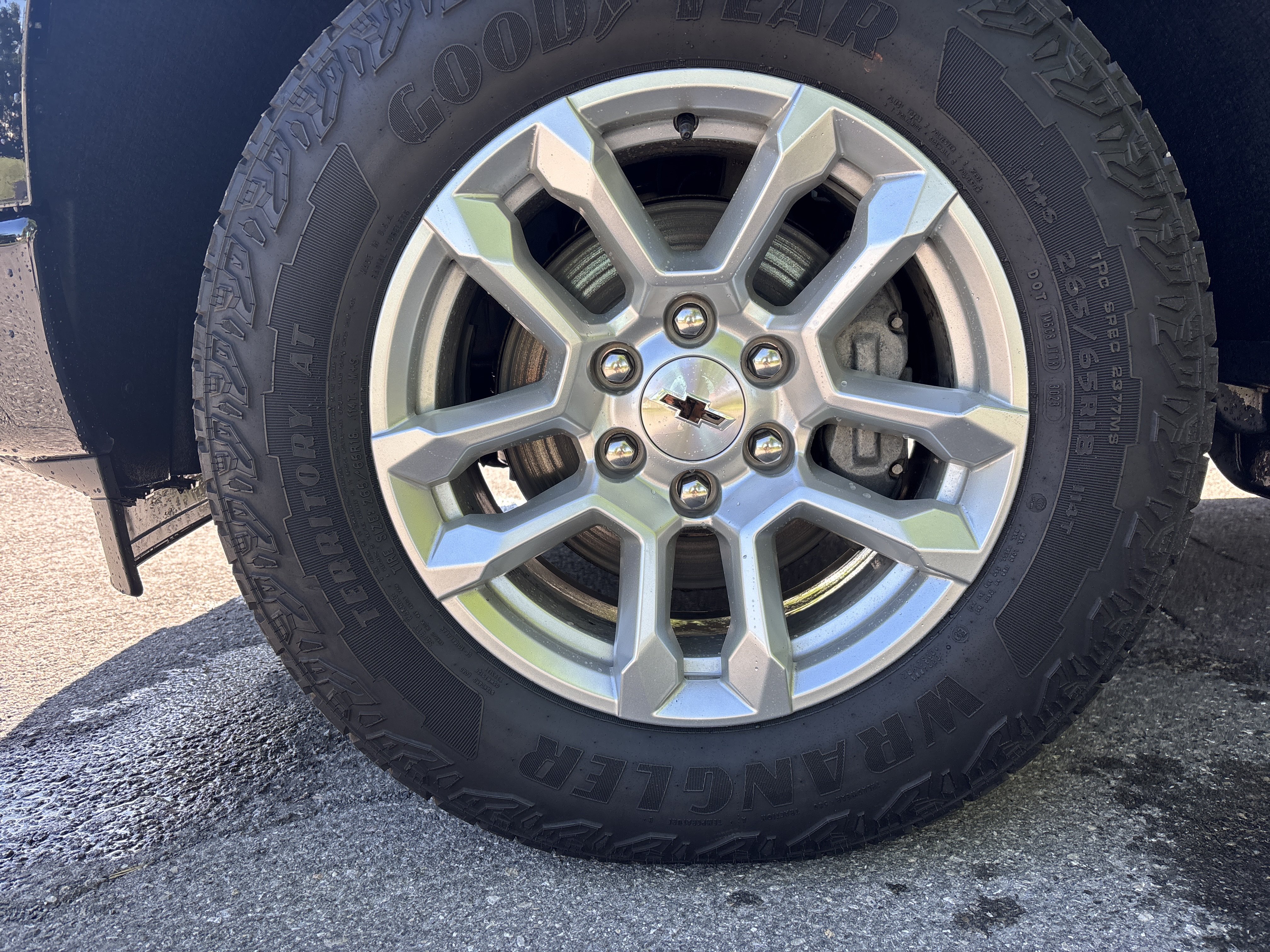 Used 2024 Chevrolet Silverado 1500 RST AWD/4WD image 11