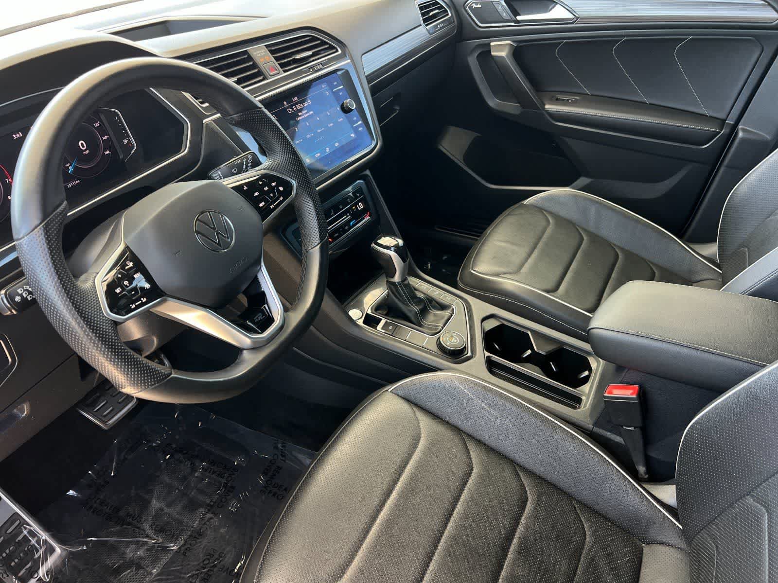 Used 2024 Volkswagen Tiguan SEL R-Line AWD/4WD image 12