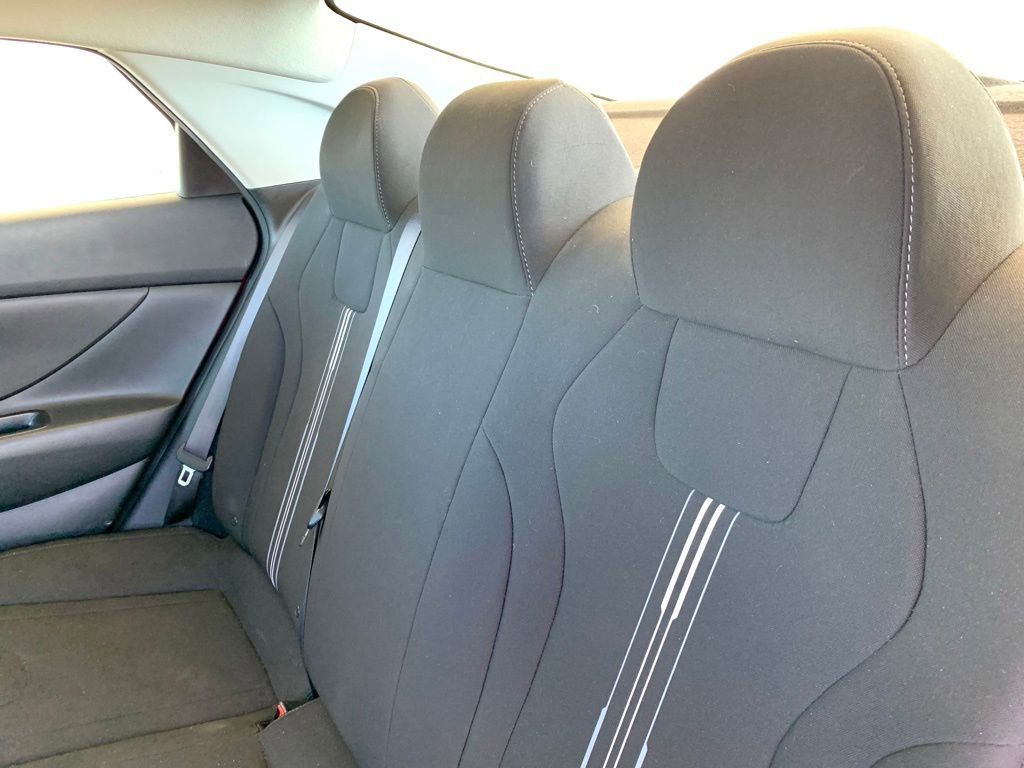 Used 2021 Hyundai Elantra SEL w/ Cargo Package FWD image 14