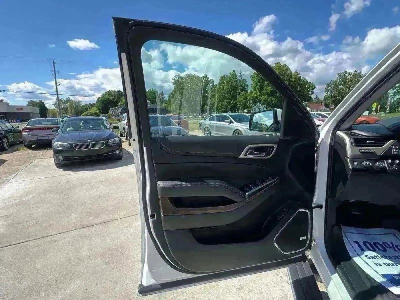 Used 2018 GMC Yukon XL Denali w/ Denali Ultimate Package image 12