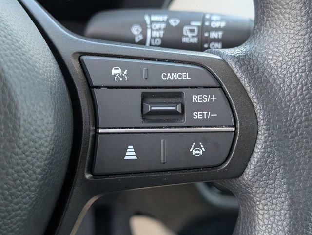 Used 2025 Honda HR-V LX image 14