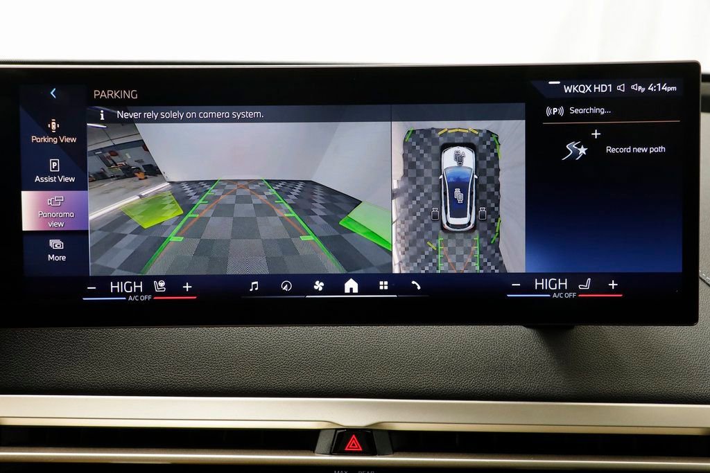 Used 2025 BMW iX xDrive50 image 12