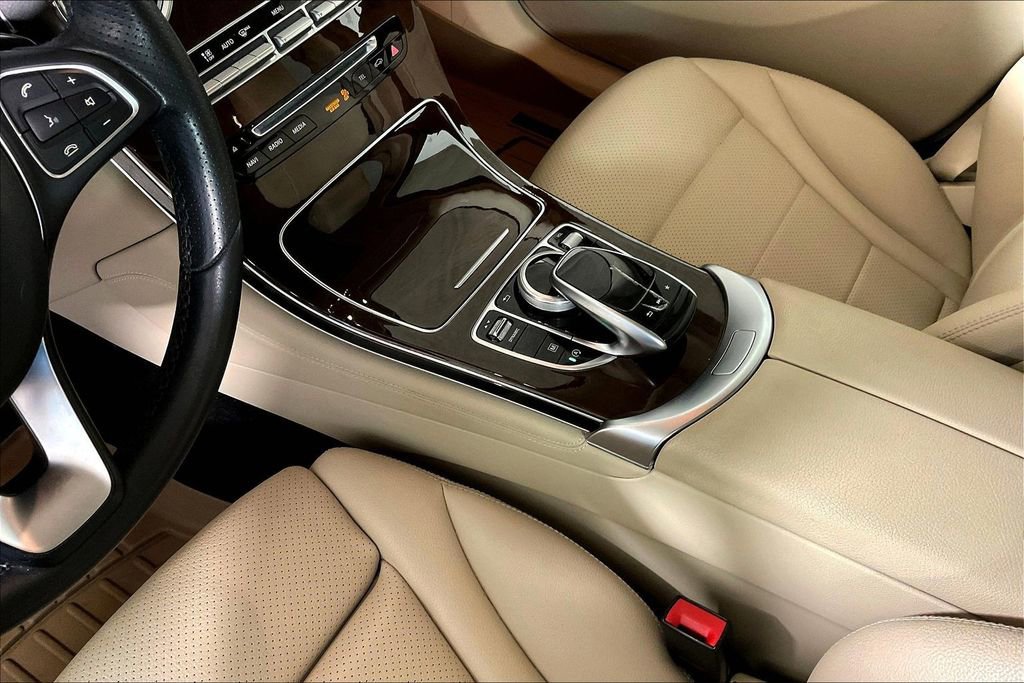 Used 2018 Mercedes-Benz GLC 300 4MATIC image 17