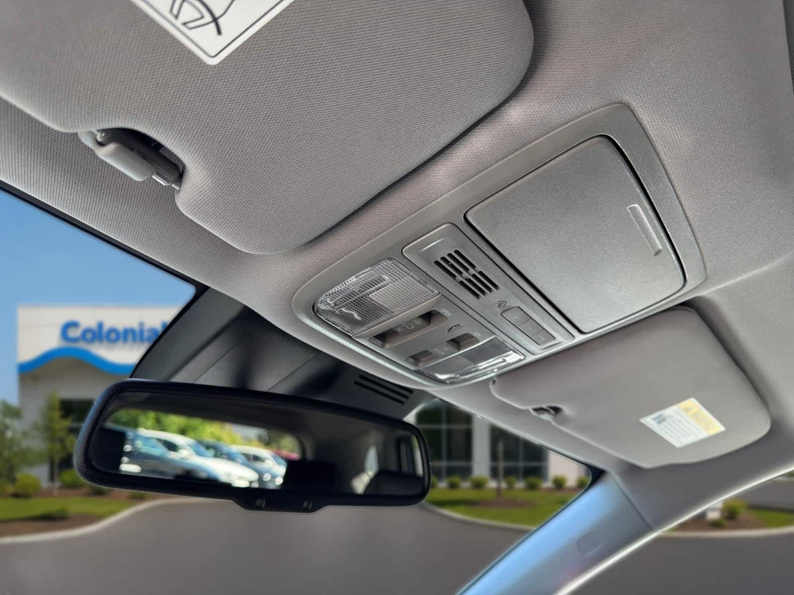 Used 2022 Honda CR-V Touring image 25
