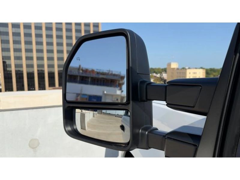 Used 2022 Ford F250 XL w/ Power Equipment Group image 14