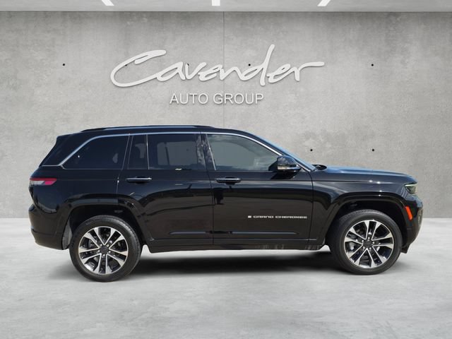 Used 2022 Jeep Grand Cherokee Overland w/ Adv Protech Group III RWD image 17